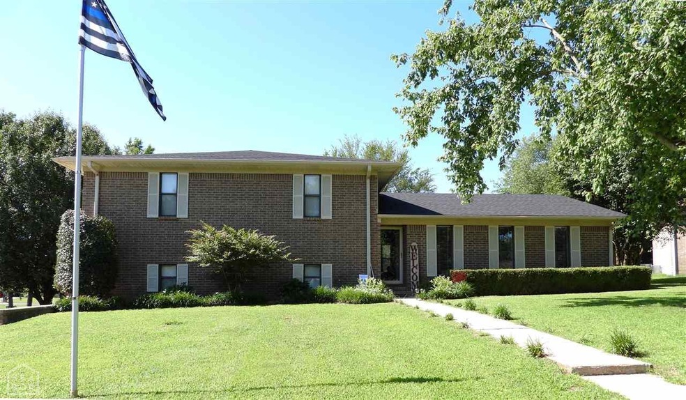 4502 Jackie Ln, Paragould, AR 72450 - photo 1