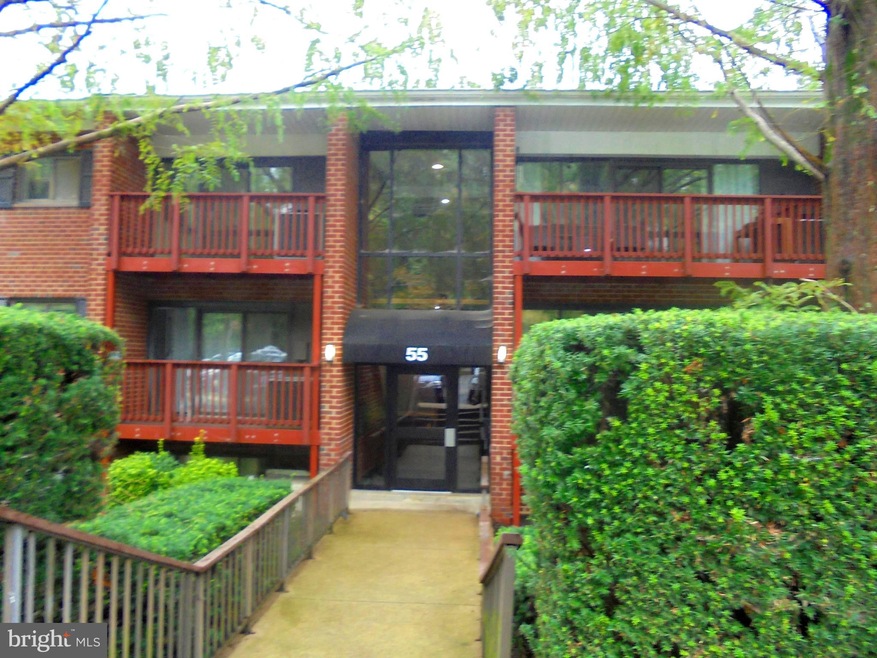 55 Skyhill Rd unit 202, Alexandria, VA 22314 - photo 1