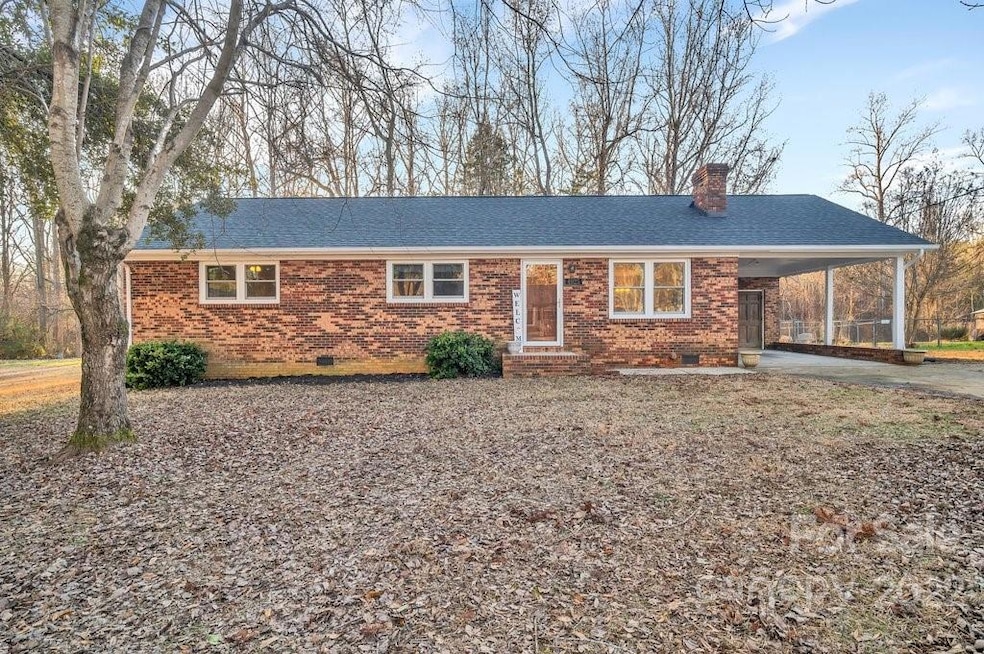 4925 Greenwood Dr, Gastonia, NC 28052 - photo 1