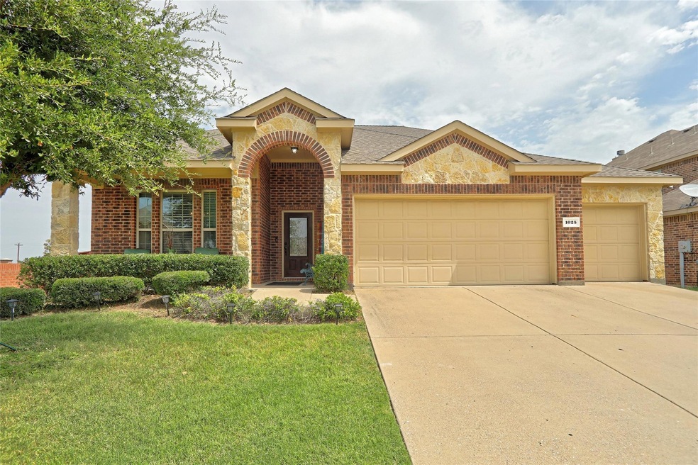 1025 Mercury Dr, Lavon, TX 75166 - photo 1