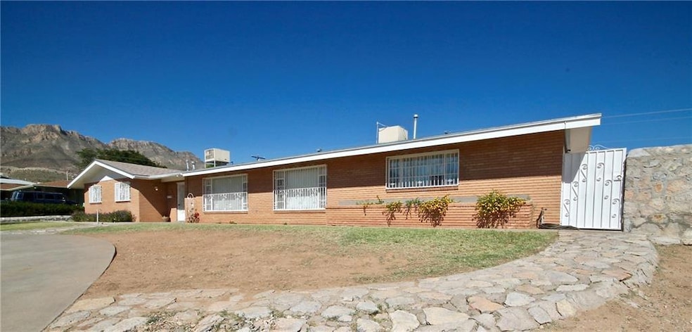 2829 Fillmore Ave, El Paso, TX 79930 - photo 1