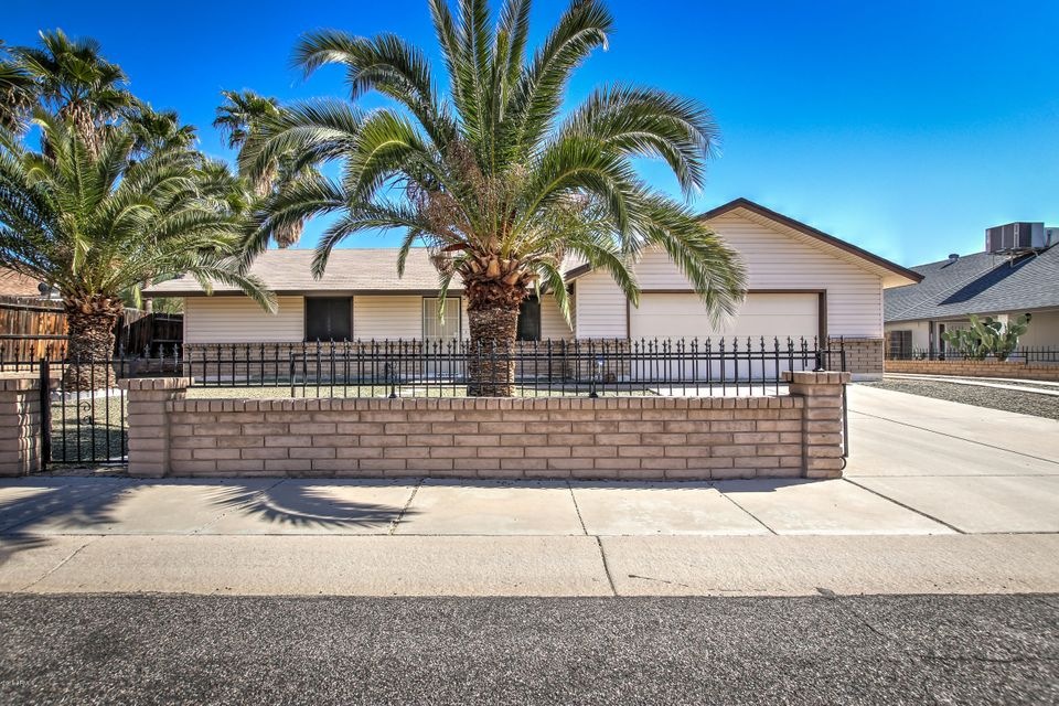 725 N 92nd Pl-2