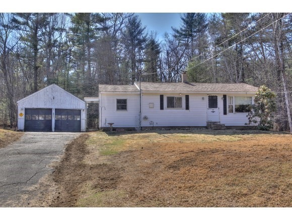 393 Mammoth Rd, Londonderry, NH 03053 - photo 1