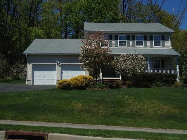 4 Surrey Ln, Harriman, NY 10926 - photo 1