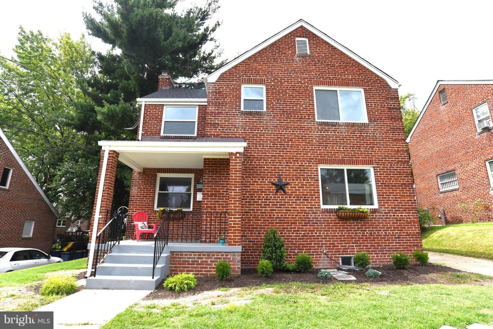 805 Somerset Place, Hyattsville, MD 20783 - photo 1