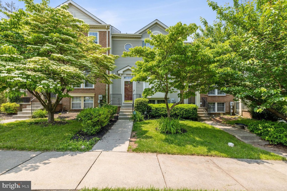 5555 Foxhall Ct, Frederick, MD 21703 - photo 1