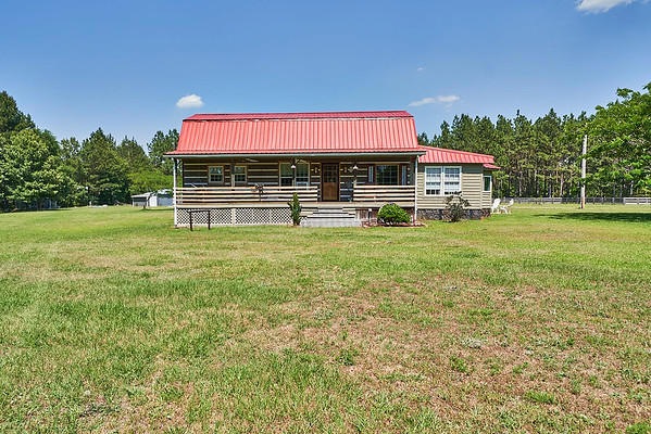 Country Charm, Mini-Farm