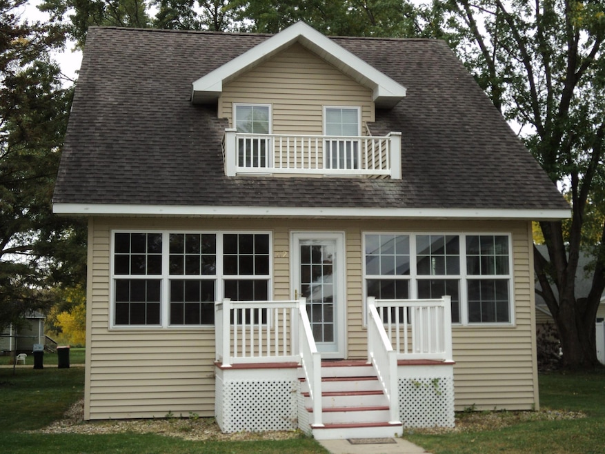 112 South St E, Eagle Bend, MN 56446 - photo 1