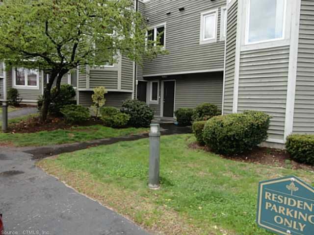 1410 Whitney Ave unit E1, Hamden, CT 06517 - photo 1