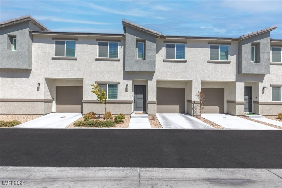 2766 Atomic Tangerine Way unit 2, Las Vegas, NV 89183 - photo 1