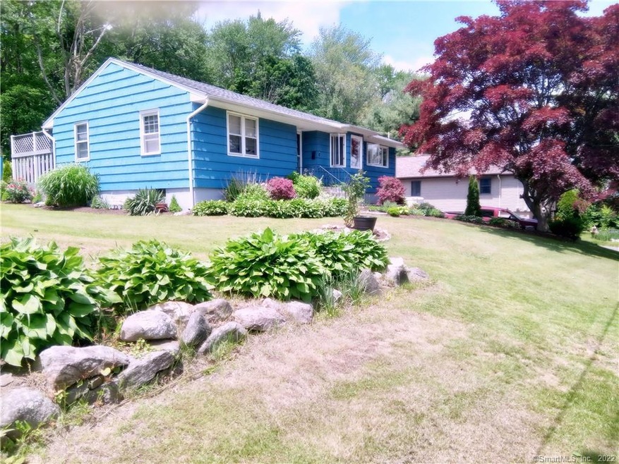 4 Walnut St, Terryville, CT 06786 - photo 1