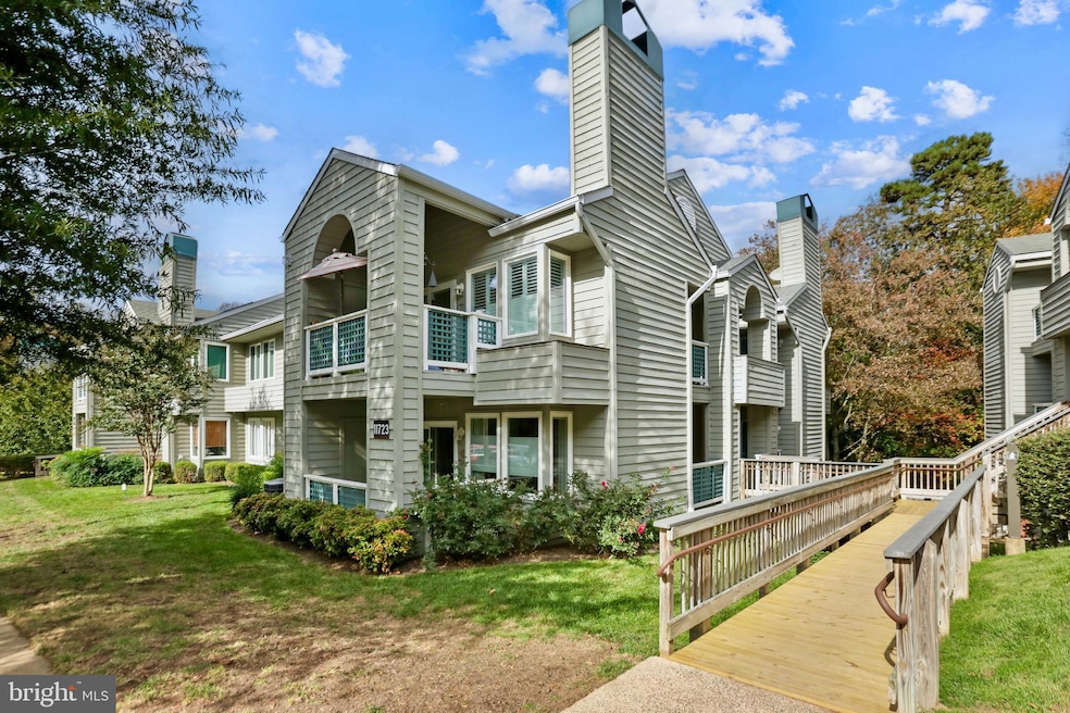 11723 Summerchase Cir, Reston, VA 20194 - photo 1