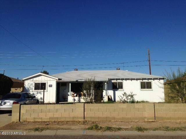 4738 W Pierson St, Phoenix, AZ 85031 - photo 1