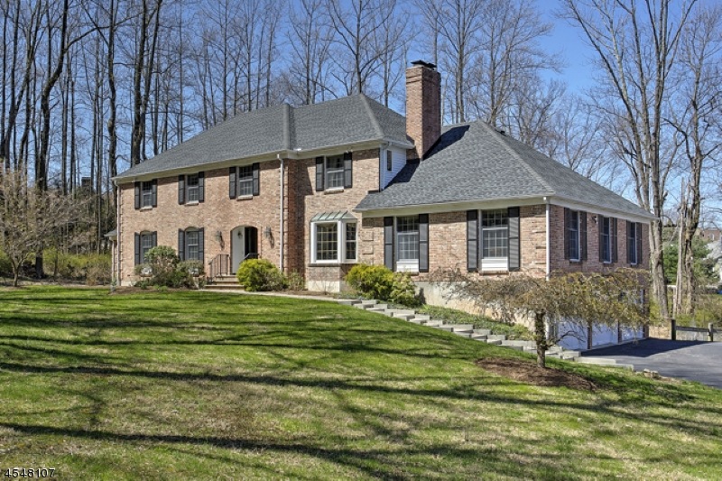 4 Apgar Way, Lebanon, NJ 08833 - photo 1