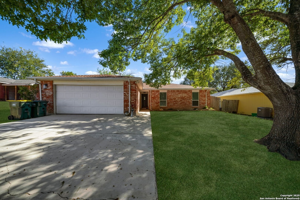 3430 Country View, Cibolo, TX 78108 - photo 1