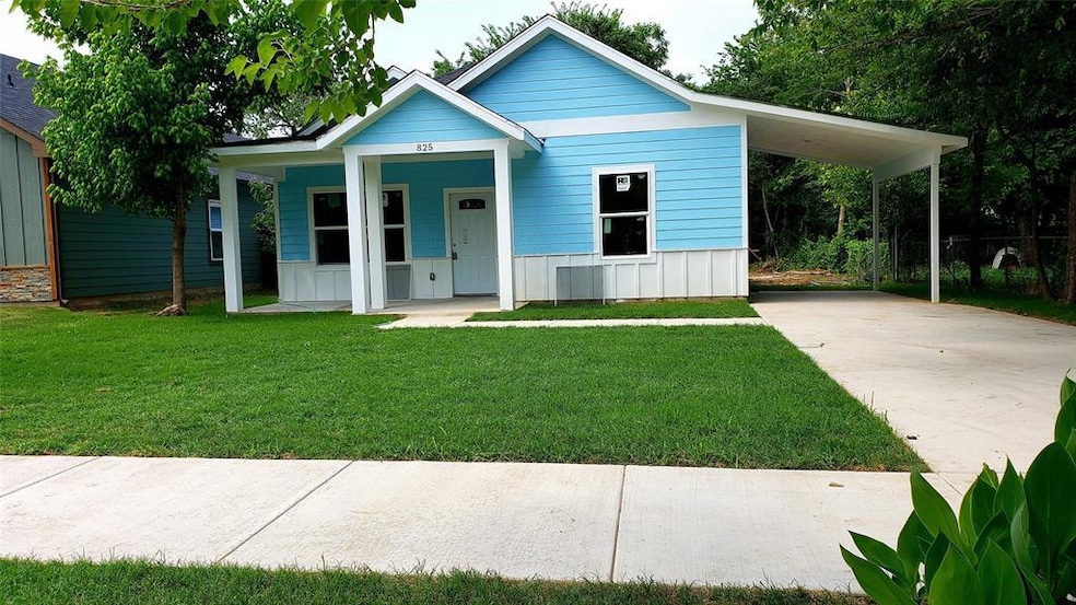 825 W Morgan St, Denison, TX 75020 - photo 1