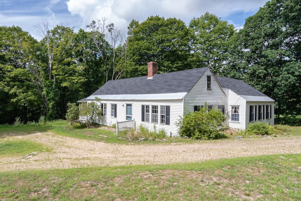 283 Meredith Neck Rd, Meredith, NH 03253 - photo 1