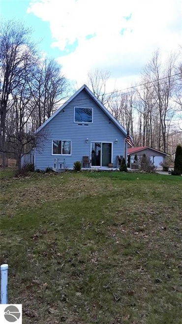 315 N Huron Rd, Au Gres, MI 48703 - photo 1