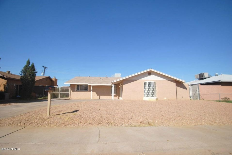 4454 W Avalon Dr, Phoenix, AZ 85031 - photo 1