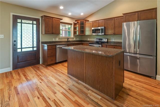 23 Alexander Farms Ln, Alexander, NC 28701 - photo 1