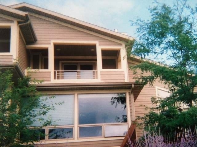 Primary Photo