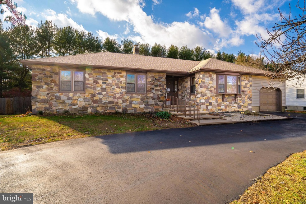 9 Leshin Ln, Hightstown, NJ 08520 - photo 1