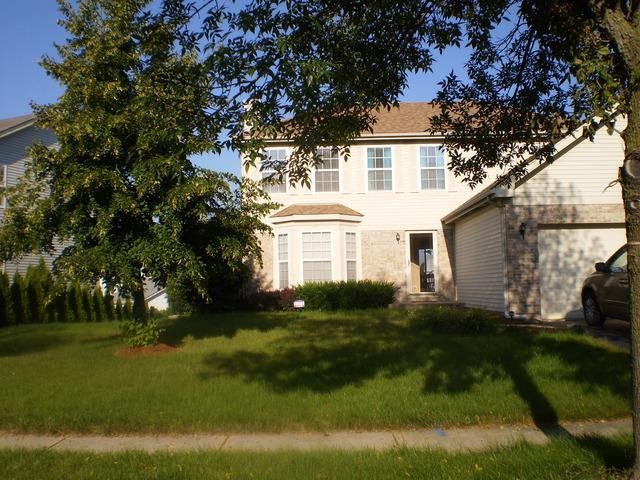 1823 Cambridge Dr, Carpentersville, IL 60110 - photo 1