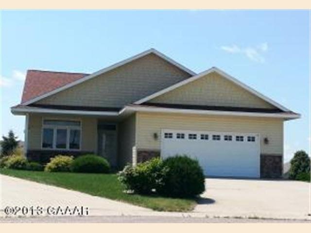 300 Ashley Ct, Alexandria, MN 56308 - photo 1