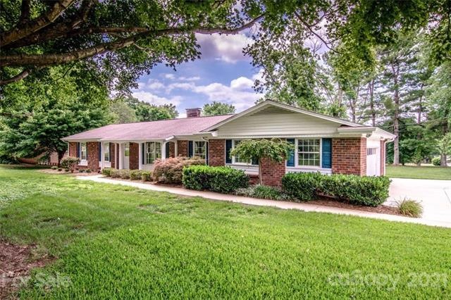 302 Museum Rd, Statesville, NC 28625 - photo 1