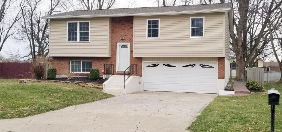 34 Wexford Green, Maryville, IL 62062 - photo 1
