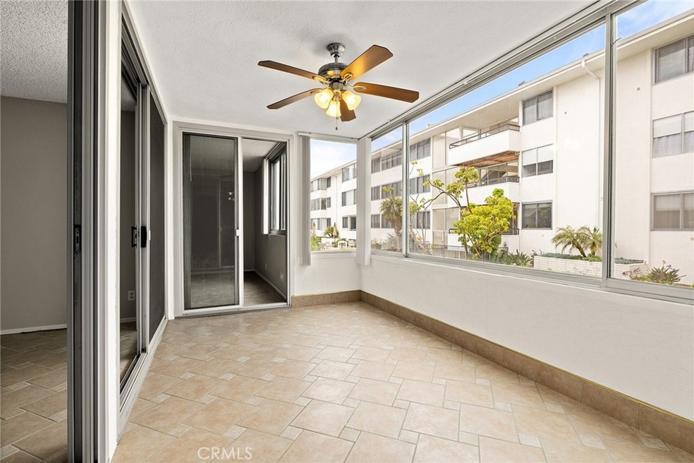 Briarcliff unit 105, Playa Del Rey, CA 90293 - photo 1