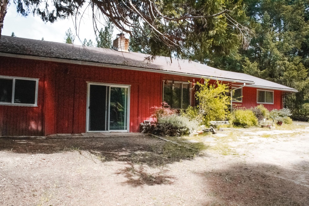 6148 E Evans Creek Rd, Rogue River, OR 97537 - photo 1