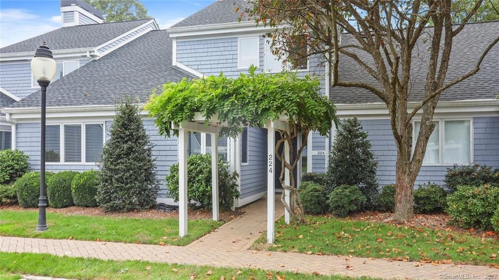 224 Lansdowne unit 224, Westport, CT 06880 - photo 1