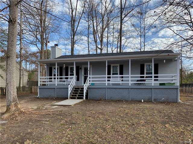 6913 Mason Run Dr, North Chesterfield, VA 23234 - photo 1