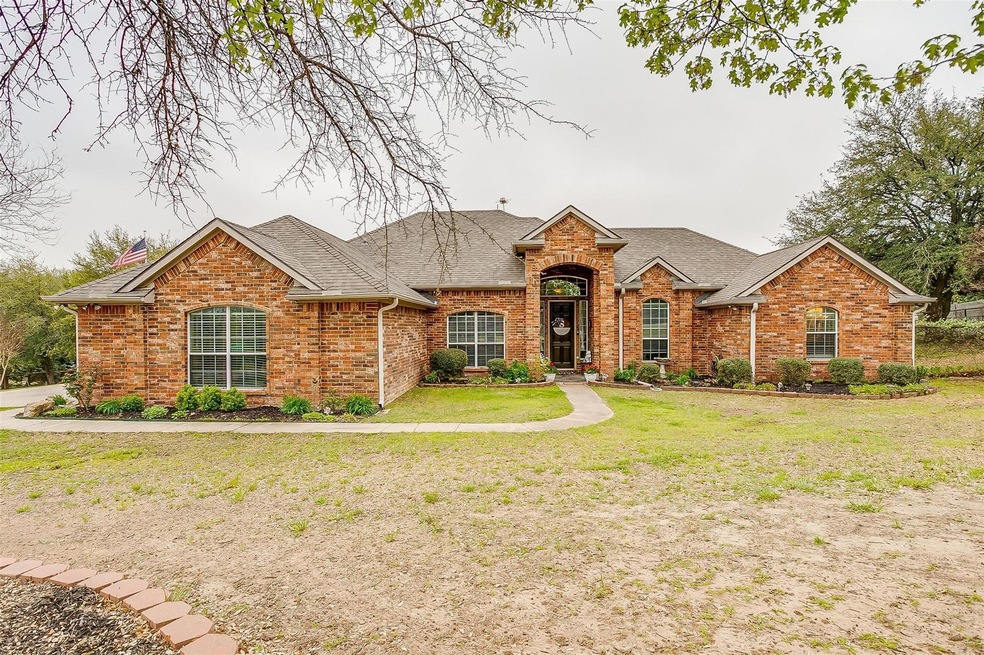 317 Miramar Cir, Weatherford, TX 76085 - photo 1