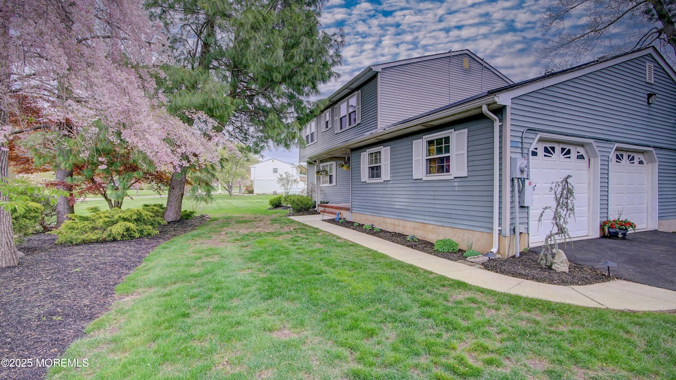 Sold $755,000 • Co-Listing Agent