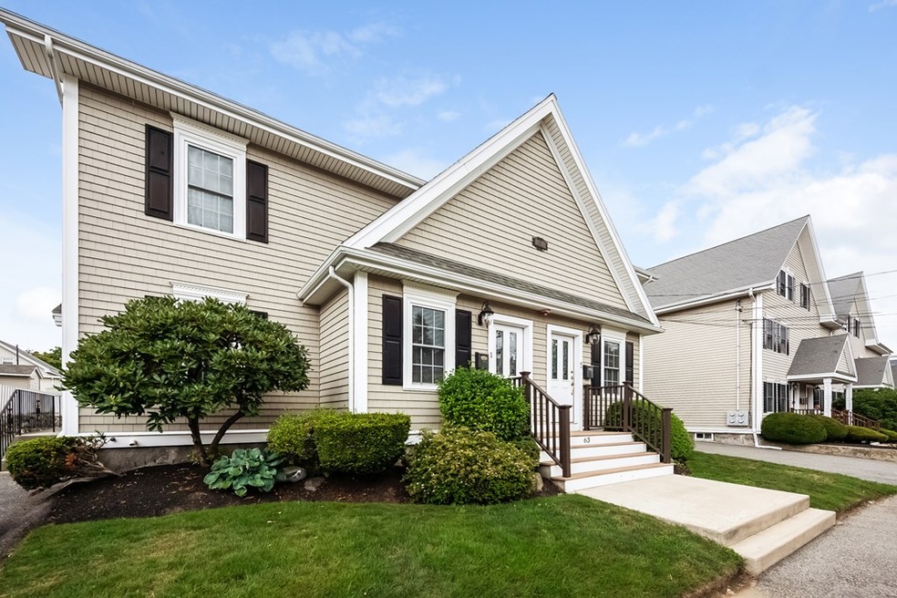 63 Ash St unit 3, Waltham, MA 02453 - photo 1