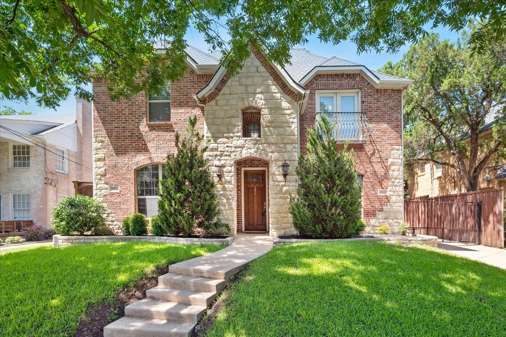 5935 Lewis St, Dallas, TX 75206 - photo 1