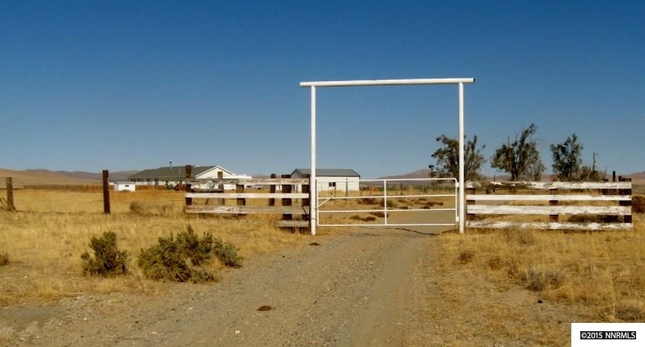 8005 McNinch Rd, Winnemucca, NV 89445 - photo 1