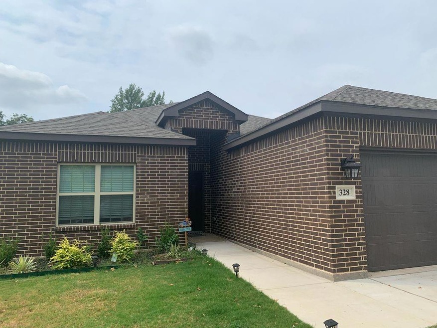 328 E Pecan St, Hurst, TX 76053 - photo 1