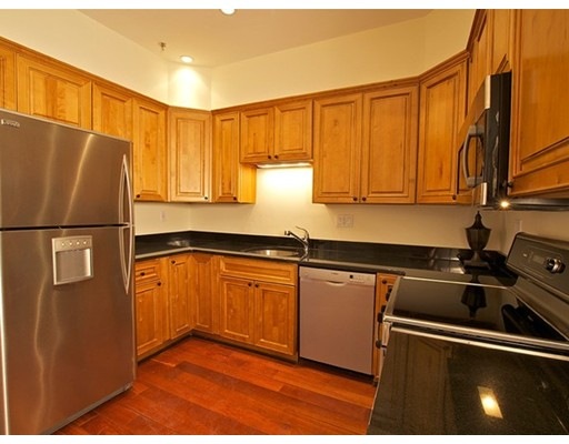 126 State St unit 403, Boston, MA 02109 - photo 1