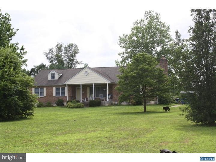 154 Farmhouse Ln, Bear, DE 19701 - photo 1