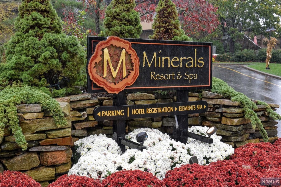 1 Hilton Head unit 2, Vernon, NJ 07462 - photo 1