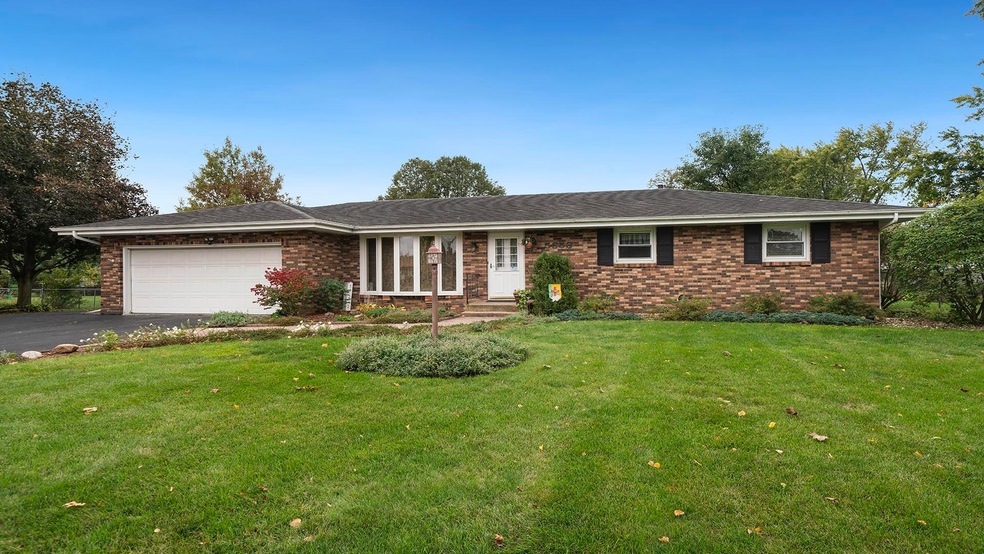 5653 Fox Ct, South Beloit, IL 61080 - photo 1