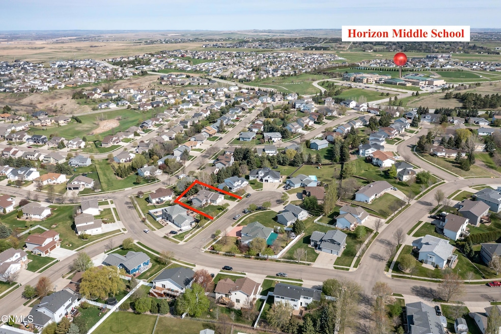 638 Brunswick Cir-1