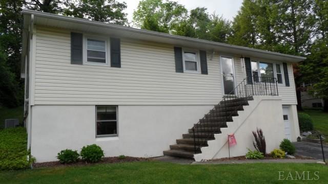 91 South Terrace, Fishkill, NY 12524 - photo 1