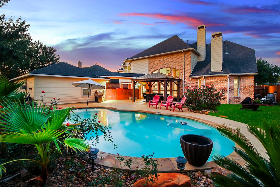 28511 Woodlark Drive offers a sparkling pool! ***YOU are going to fall in love with everything about this Home***