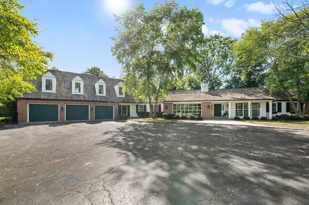 250 S Sheridan Rd, Lake Forest, IL 60045 - photo 1