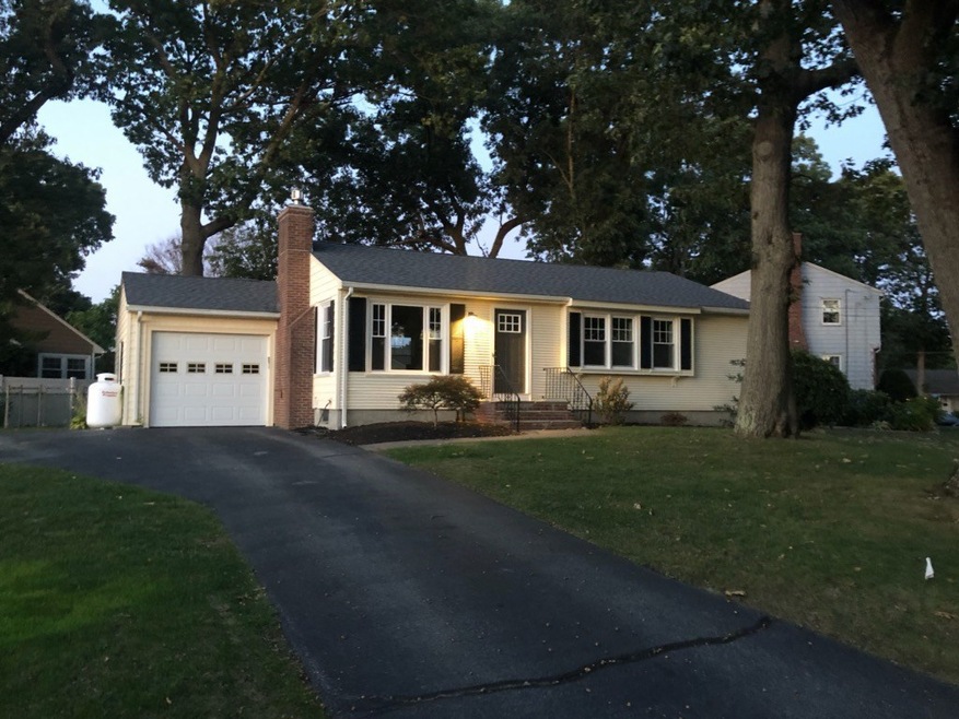 39 Everbloom Dr, Cranston, RI 02920 - photo 1