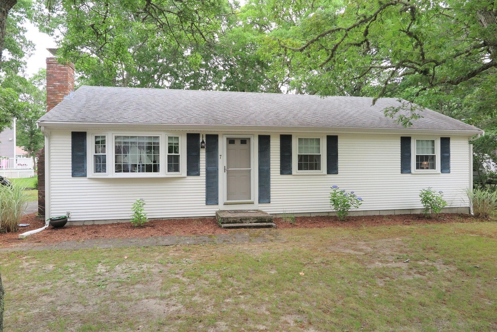 7 Benjamin Rd, South Dennis, MA 02660 - photo 1